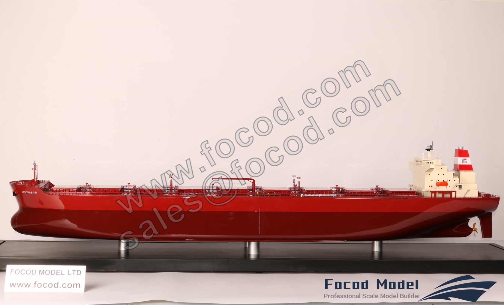 custom made model of 280m Ore-Bulk-Oil carrier CHICKASAW